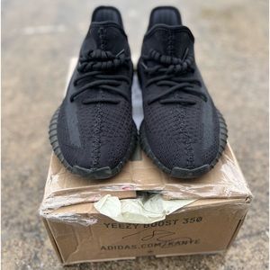 Like new yeezy boot 350 size 8.5